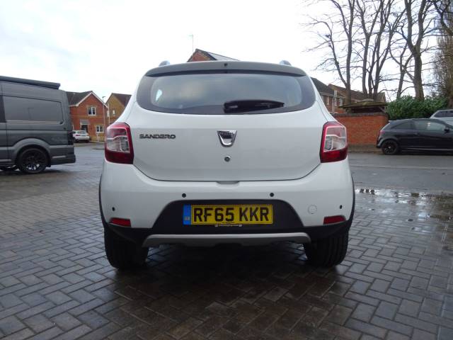 2015 Dacia Sandero Stepway 0.9 TCe Laureate 5dr [Start Stop] finance available